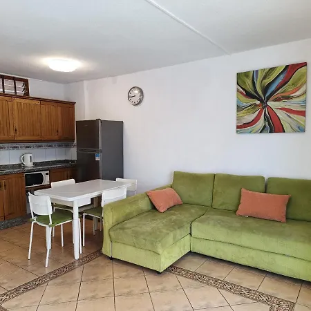 Apartment Pk Americas *